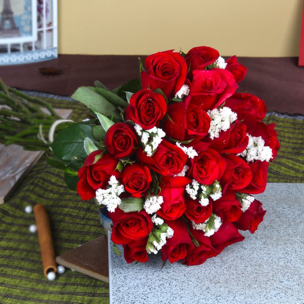 25 Red Roses Bouquet