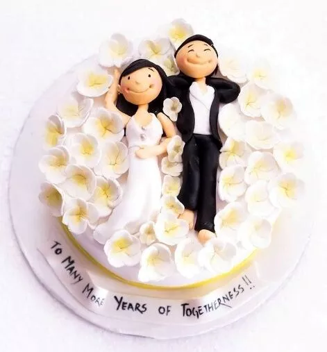 Romantic Couple Anniversary Cake