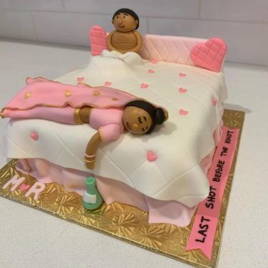 Adult Cakes – Tiffany's Bakery