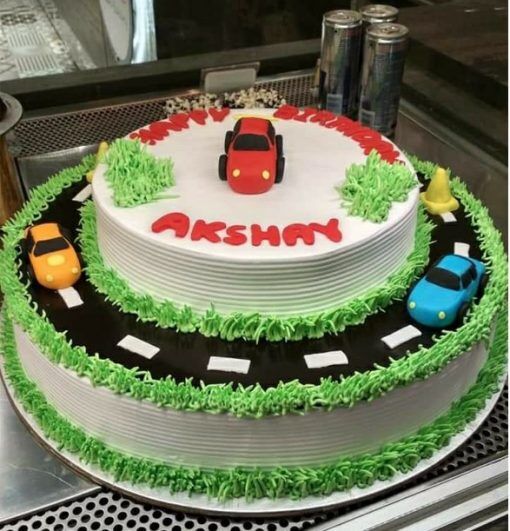 Which shop is best for cake delivery in Pune? - Quora